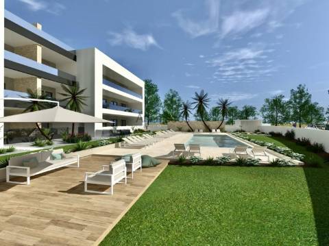 Apartamento T3 - Condomínio Privado - Piscina - Garagem - Má Partilha - Alvor - Algarve