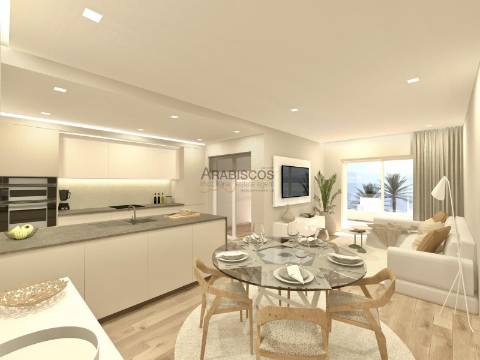 Apartamento T3 - Condomínio Privado - Piscina - Garagem - Má Partilha - Alvor - Algarve