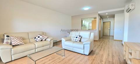 Apartamento T2 - condominio fechado - piscina - lugar garagem - Portimão