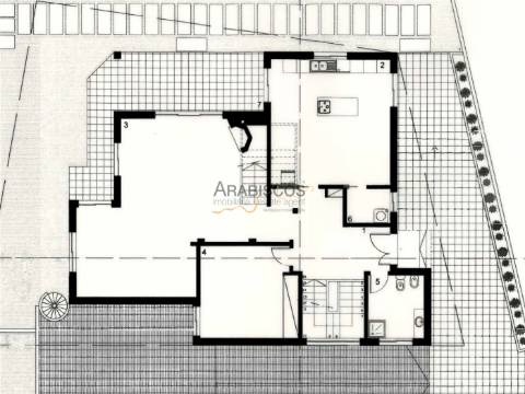 Moradia T3 - Vendida Ocupada - 2 Suítes - Lareira - Garagem Fechada - Vale França - Portimão