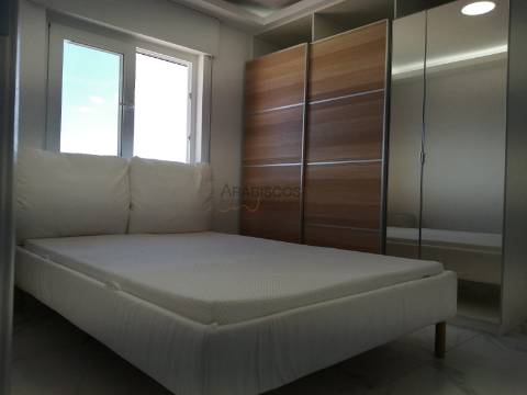 Apartamento T2 - Vista Rio - Portimão - Algarve