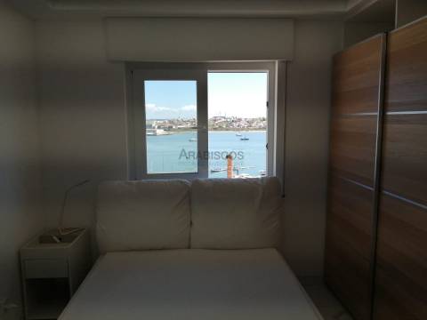 Apartamento T2 - Vista Rio - Portimão - Algarve