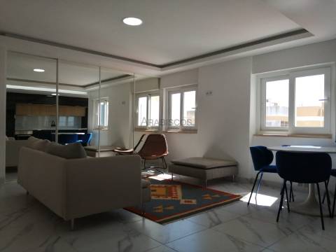 Apartamento T2 - Vista Rio - Portimão - Algarve