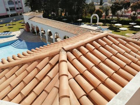 Estúdio - Vila Rosa - Condomínio fechado - Piscinas - Lugar garagem - Portimão