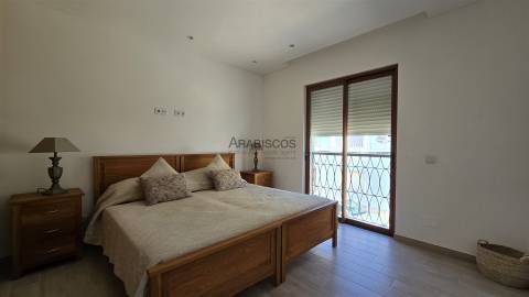 Magnífico T6 - Centro de Alvor - Luxuosa - Vistas Deslumbrantes - Piscina - Jacuzzi - Garagem