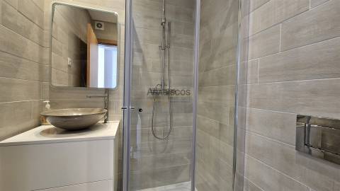 Magnífico T6 - Centro de Alvor - Luxuosa - Vistas Deslumbrantes - Piscina - Jacuzzi - Garagem