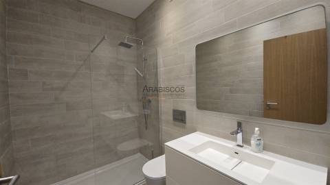 Magnífico T6 - Centro de Alvor - Luxuosa - Vistas Deslumbrantes - Piscina - Jacuzzi - Garagem