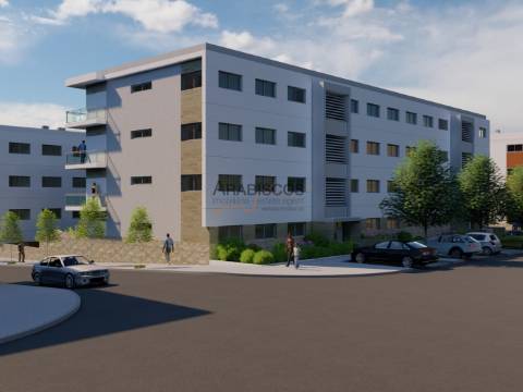 Apartamentos T3 - Barbecue - Terraço com 60 m2 - Suíte - 2 Lugares Garagem - Vale Lagar - Portimão