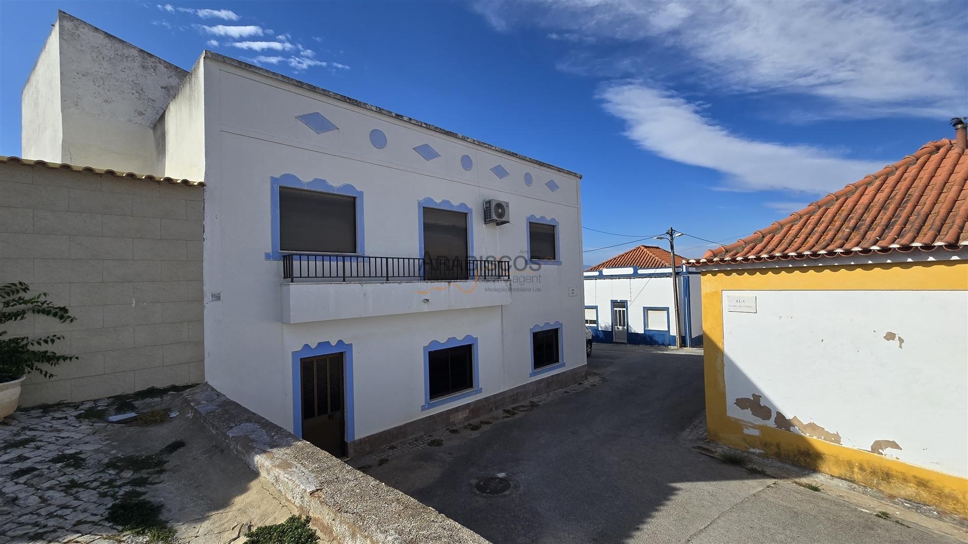 Armazém  Venda em Alvor,Portimão