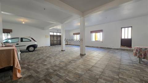 Armazém  Venda em Alvor,Portimão