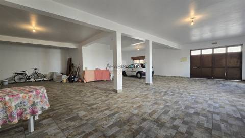 Armazém  Venda em Alvor,Portimão