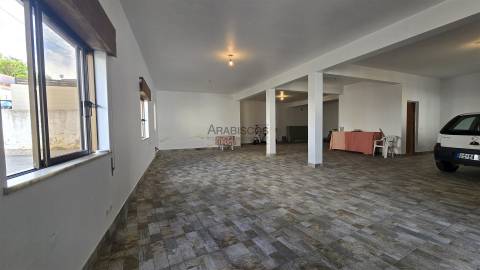 Armazém  Venda em Alvor,Portimão