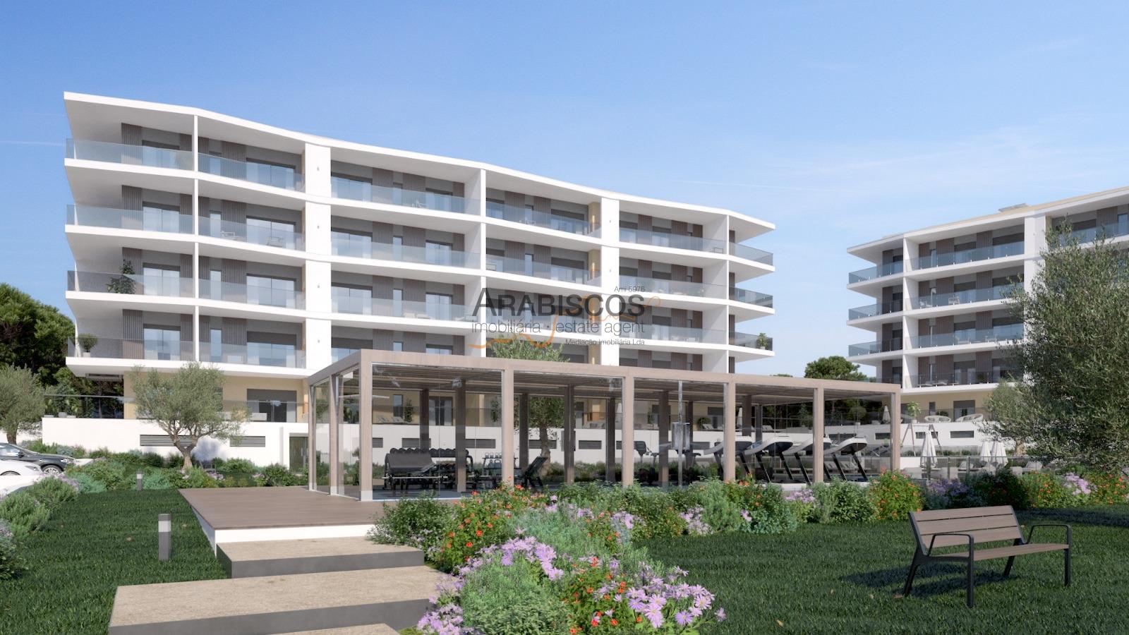 Apartamentos T2 - Varandas Amplas - Barbecue - Piscina - Garagem Box - Praia da Rocha - Algarve