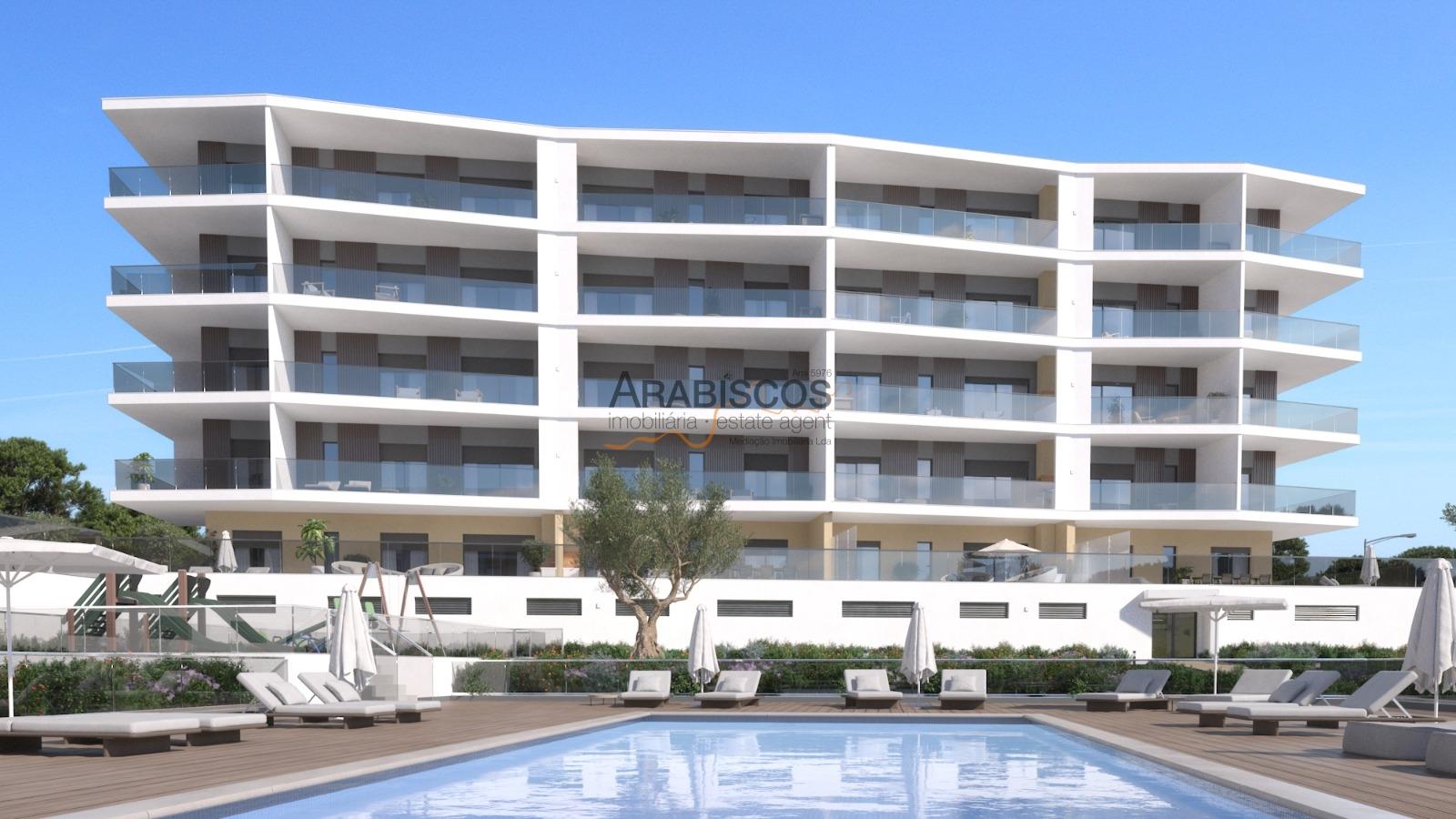 Apartamentos T2 - Varandas Amplas - Barbecue - Piscina - Garagem Box - Praia da Rocha - Algarve