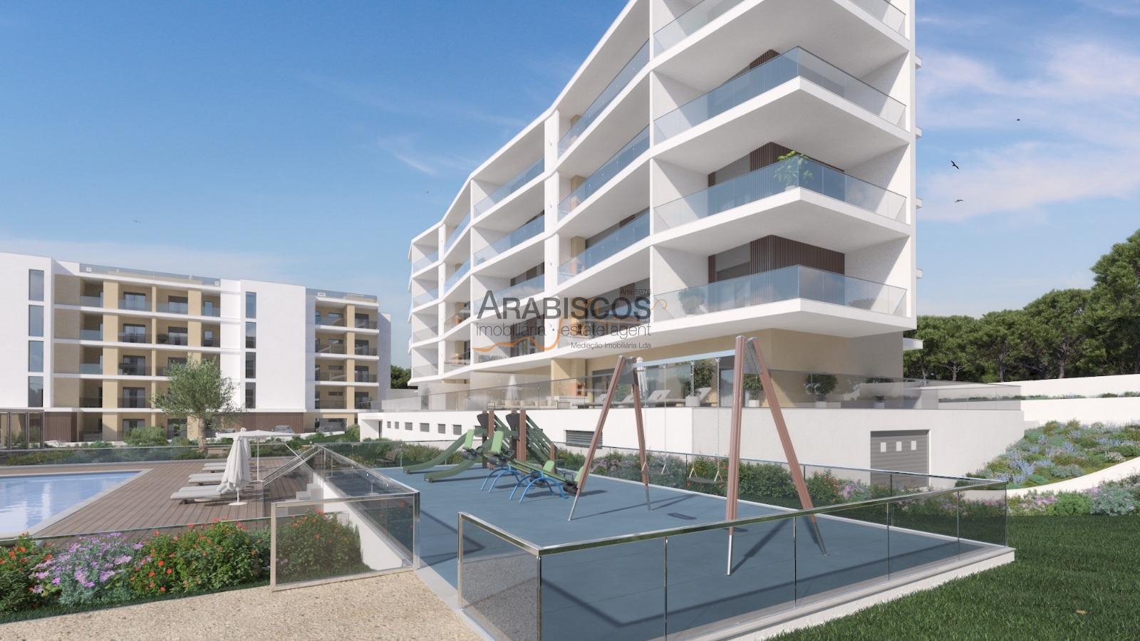 Apartamentos T3 - Varandas Amplas - Barbecue - Piscina - Garagem Box - Praia da Rocha - Algarve