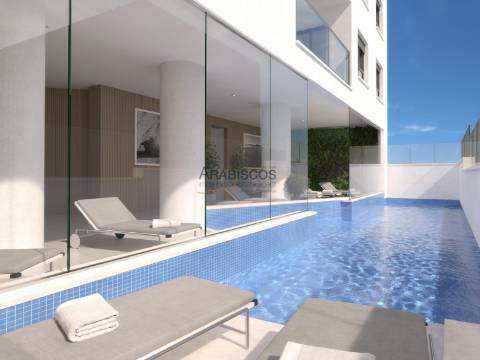 Apartamentos T2 - Varanda - Piscina - Garagem Box - Praia da Rocha - Algarve