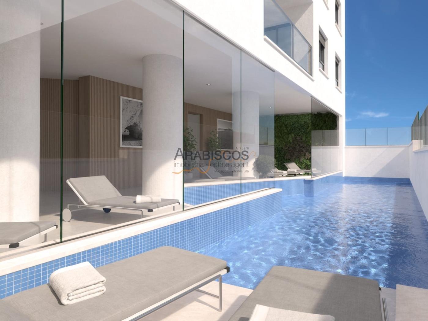 Apartamentos T3 - Varandas - Piscina - Garagem Box - Praia da Rocha - Algarve