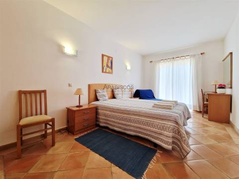 Arrendamento Anual - Apartamento T1 - Condominio fechado - Varanda - Piscina - Alvor