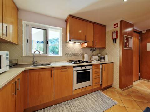 Arrendamento Anual - Apartamento T1 - Condominio fechado - Varanda - Piscina - Alvor