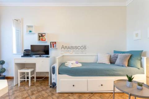 Estúdio para Arrendamento Anual – Renovado – Piscina – A Metros da Praia – Praia do Vau