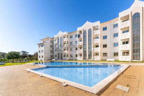 Estúdio para Arrendamento Anual – Renovado – Piscina – A Metros da Praia – Praia do Vau
