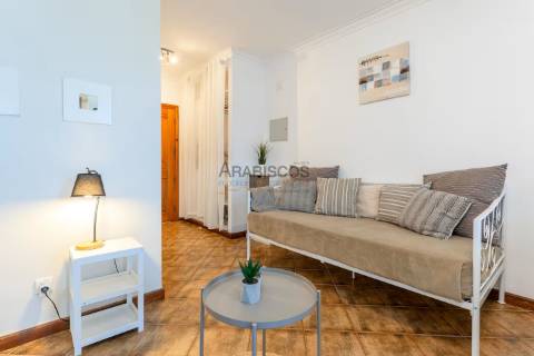 Estúdio para Arrendamento Anual – Renovado – Piscina – A Metros da Praia – Praia do Vau