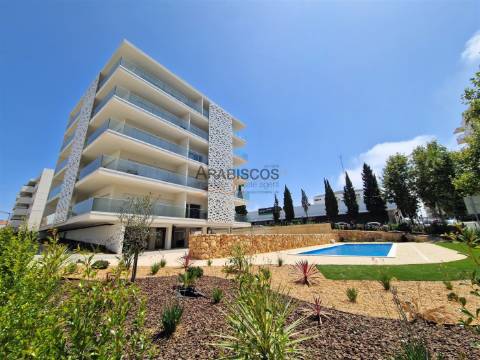 Penthouse T3 - Terraço com 131 m2 - Piscina Privativa - Ar condicionado - Piso Radiante - Portimão