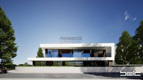 Lote de Terreno - Com Projeto para Moradia Unifamiliar - Perto da Praia do Vau - Portimão - Algarve