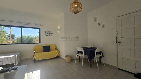 T0 - Mobilado e Equipado - Estacionamento - Jardins - Alvor - Quinta Nova - Portimão - Algarve