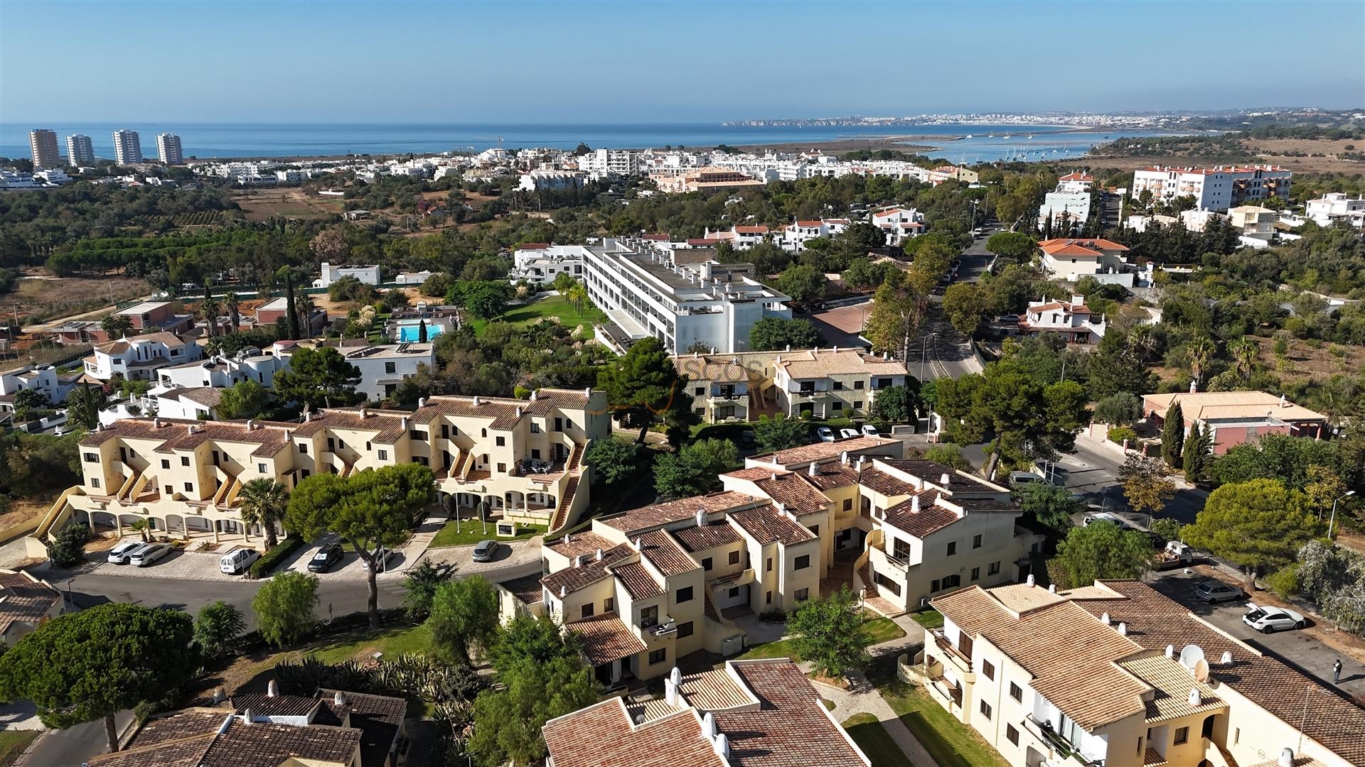 T0 - Mobilado e Equipado - Estacionamento - Jardins - Alvor - Quinta Nova - Portimão - Algarve