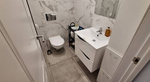 Apartamento T2 - Remodelado - Ar condicionado - Centro - Portimão