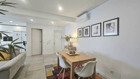 Apartamento T2 - Remodelado - Ar condicionado - Centro - Portimão