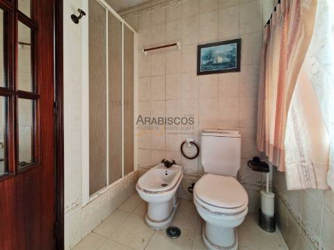 Moradia T3 - Zona ARU - Art Déco - Apartamento T3 - Loja - Centro de Portimão - Algarve