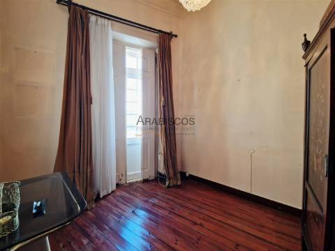 Moradia T3 - Zona ARU - Art Déco - Apartamento T3 - Loja - Centro de Portimão - Algarve