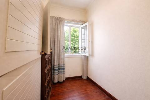 Moradia T3 - Zona ARU - Art Déco - Apartamento T3 - Loja - Centro de Portimão - Algarve