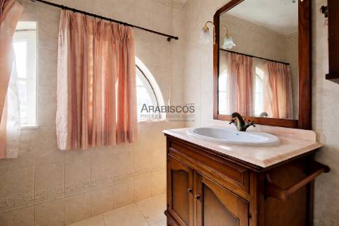 Moradia T3 - Zona ARU - Art Déco - Apartamento T3 - Loja - Centro de Portimão - Algarve