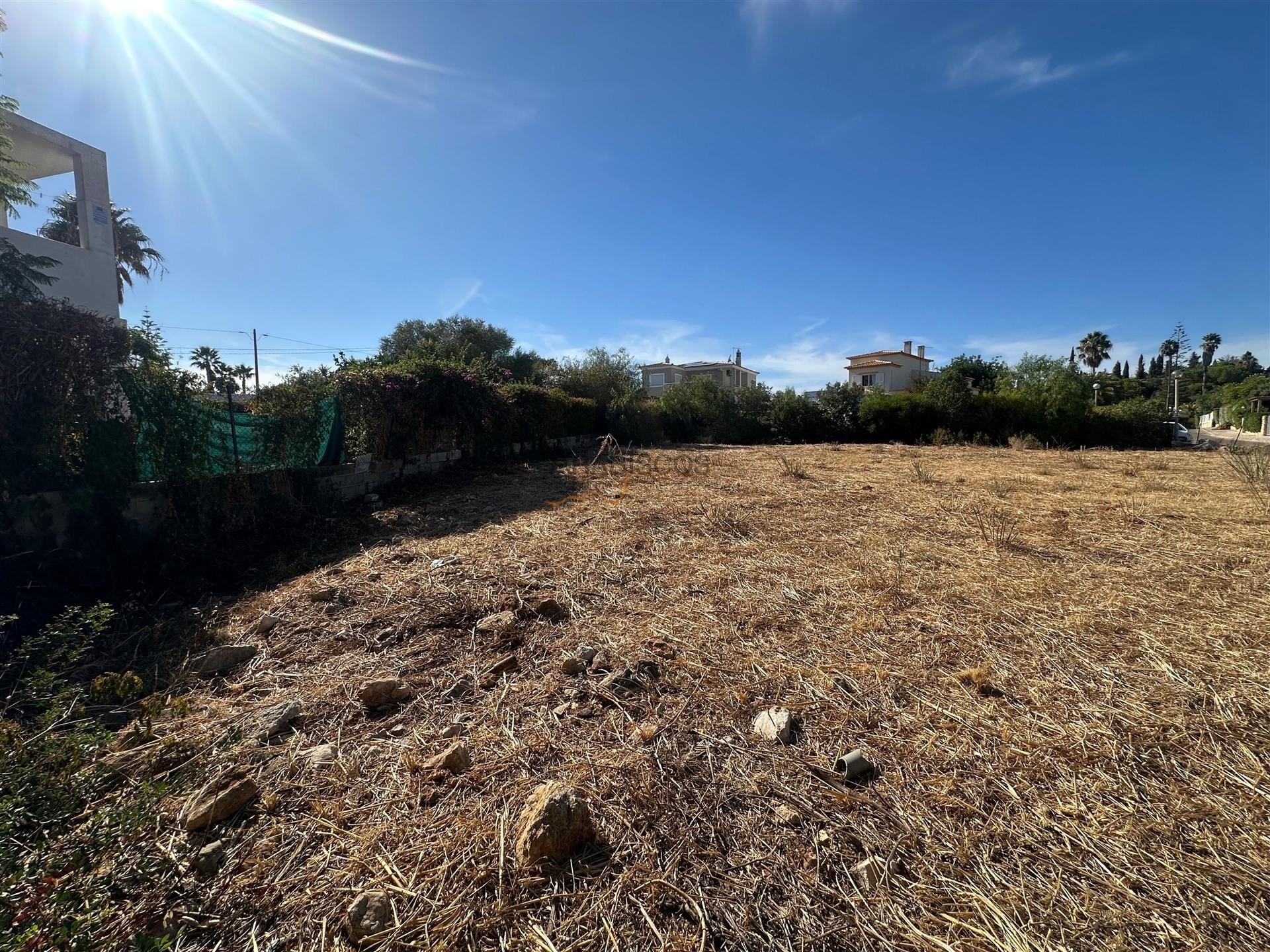 Lote de Terreno para construção - Monte Canelas - Mexilhoeira Grande - Portimão