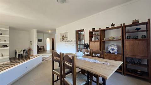 Moradia isoada T3 - Terraço - Carport coberto para 2 carros - jardim - Quinta Nova - Alvor