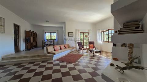 Moradia isoada T3 - Terraço - Carport coberto para 2 carros - jardim - Quinta Nova - Alvor