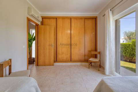 Moradia Isolada T3 - Arrendamento Anual - Piscina - Jardim - Barbecue - Portimão