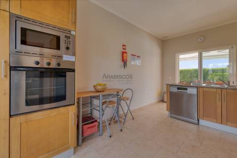 Moradia Isolada T3 - Arrendamento Anual - Piscina - Jardim - Barbecue - Portimão