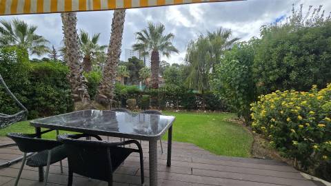 Moradia T4 - Mobilada e Equipada - Lareira - Jardim - Perto da Praia - Alvor - Portimão