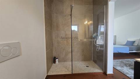 Moradia T4 - 4 suites - Piscina - Monte Canelas - Mex. Grande - Portimão