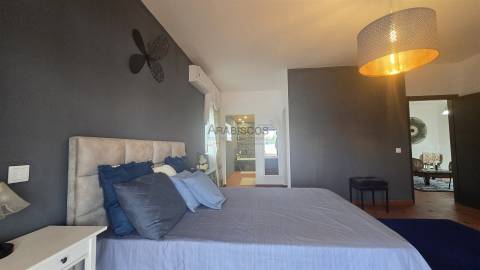 Moradia T4 - 4 suites - Piscina - Monte Canelas - Mex. Grande - Portimão