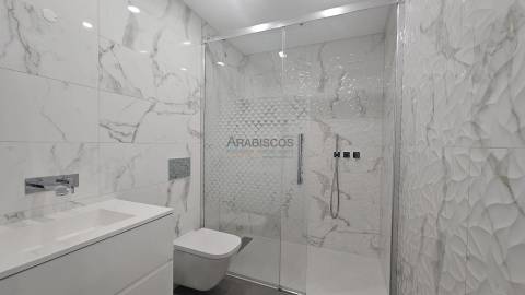 Moradia Nova - T3 - barbecue - Piscina - Portimão