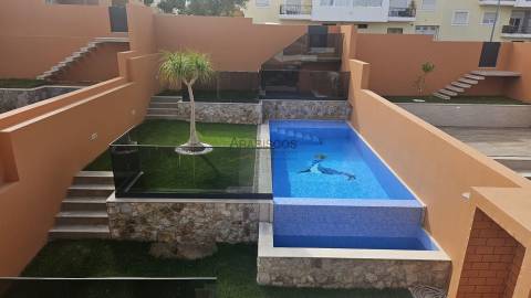 Moradia Nova - T3 - barbecue - Piscina - Portimão