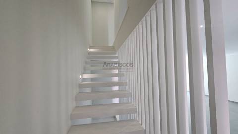 Moradia Nova - T3 - barbecue - Piscina - Portimão