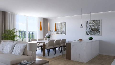 Apartamento T2 - Em Construção - 2 Lugares de Estacionamento - 1 Arrumo - Portimão