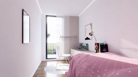 Apartamento T2+1 - Em Construção - 2 Lugares de Estacionamento - 2 Varandas - Portimão