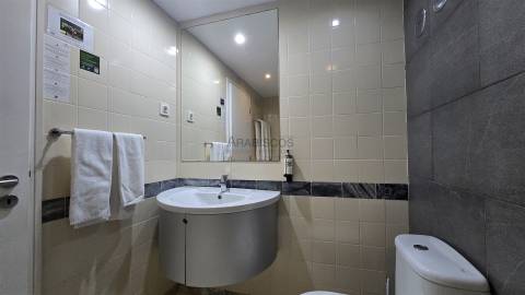 Estúdio T0 - Mobilado - Varanda - Piscina - Alvor - Torralta